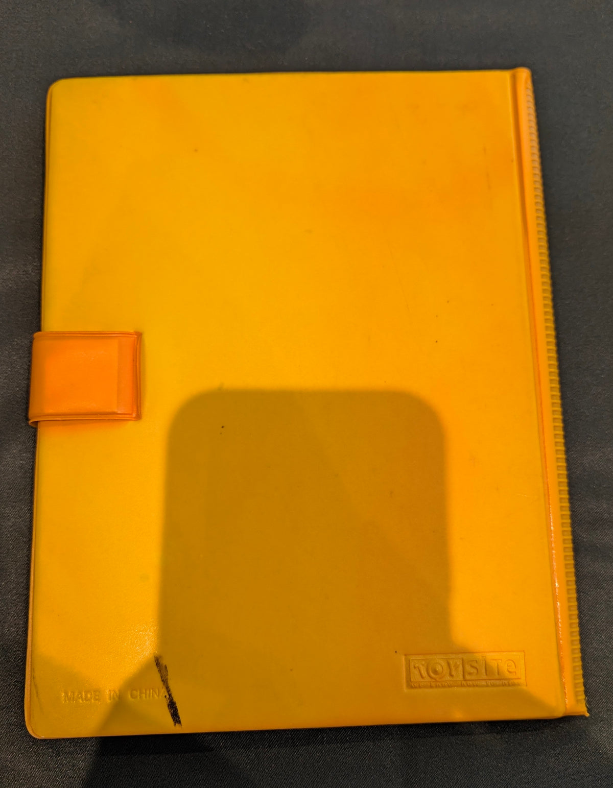 VINTAGE POKEMON BINDER SQUIRTLE