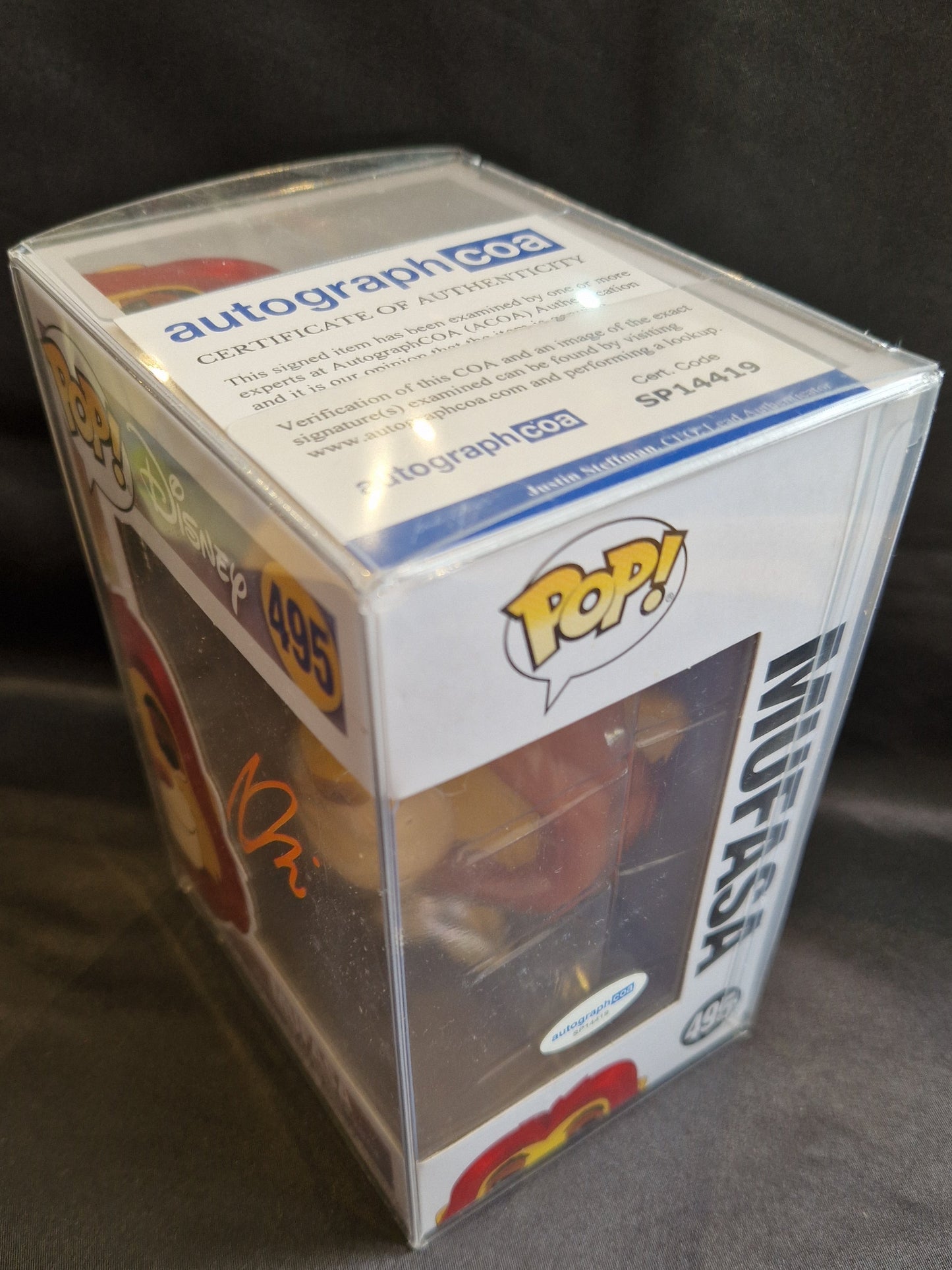 MUFASA Funko Pop 495 signed