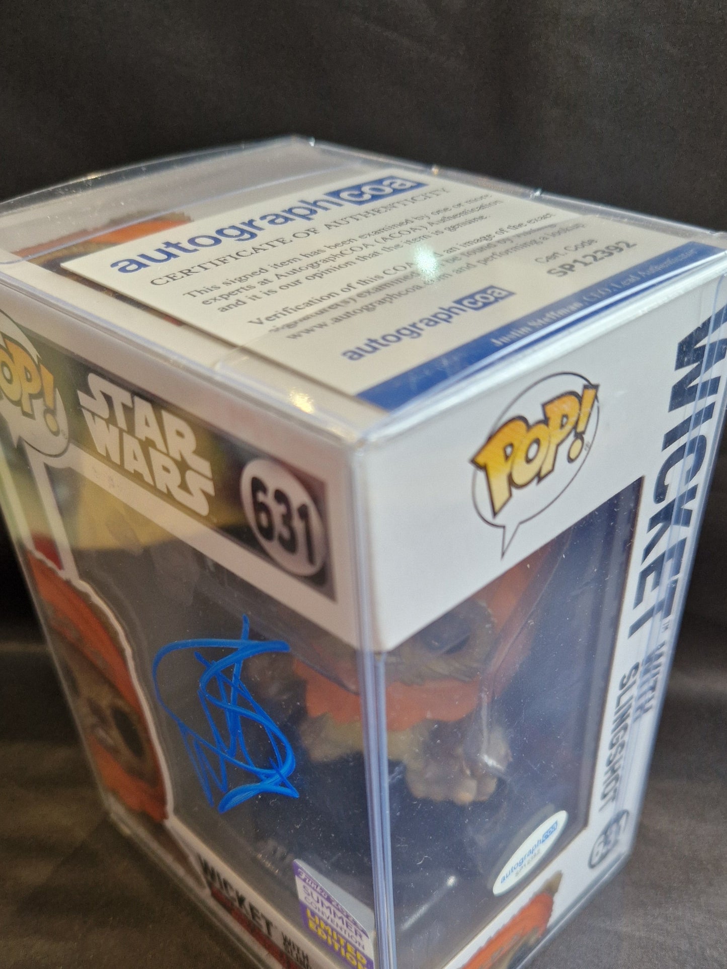 Wicket Funko Pop 631 signed by Warwick Davis