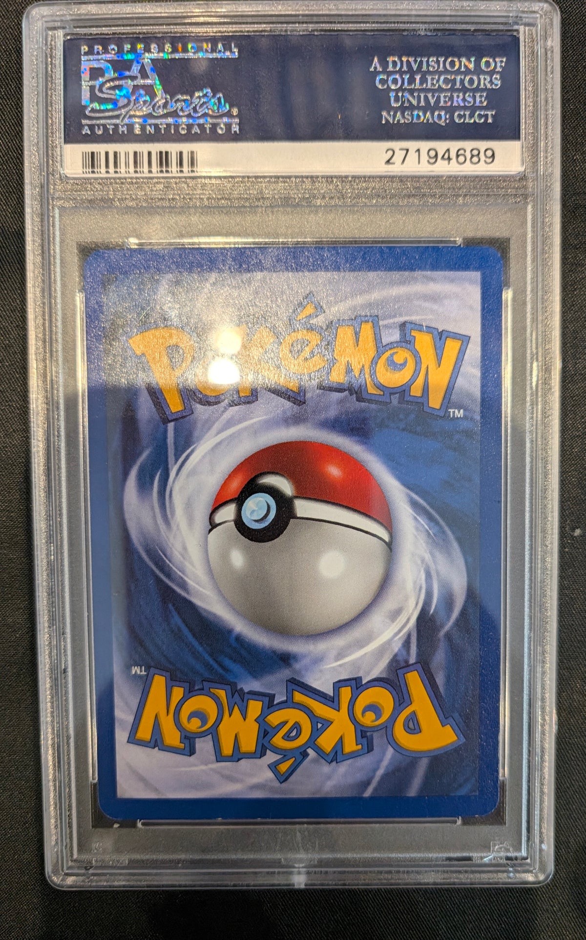 POKEMON 8/102 MACHAMP PSA 8