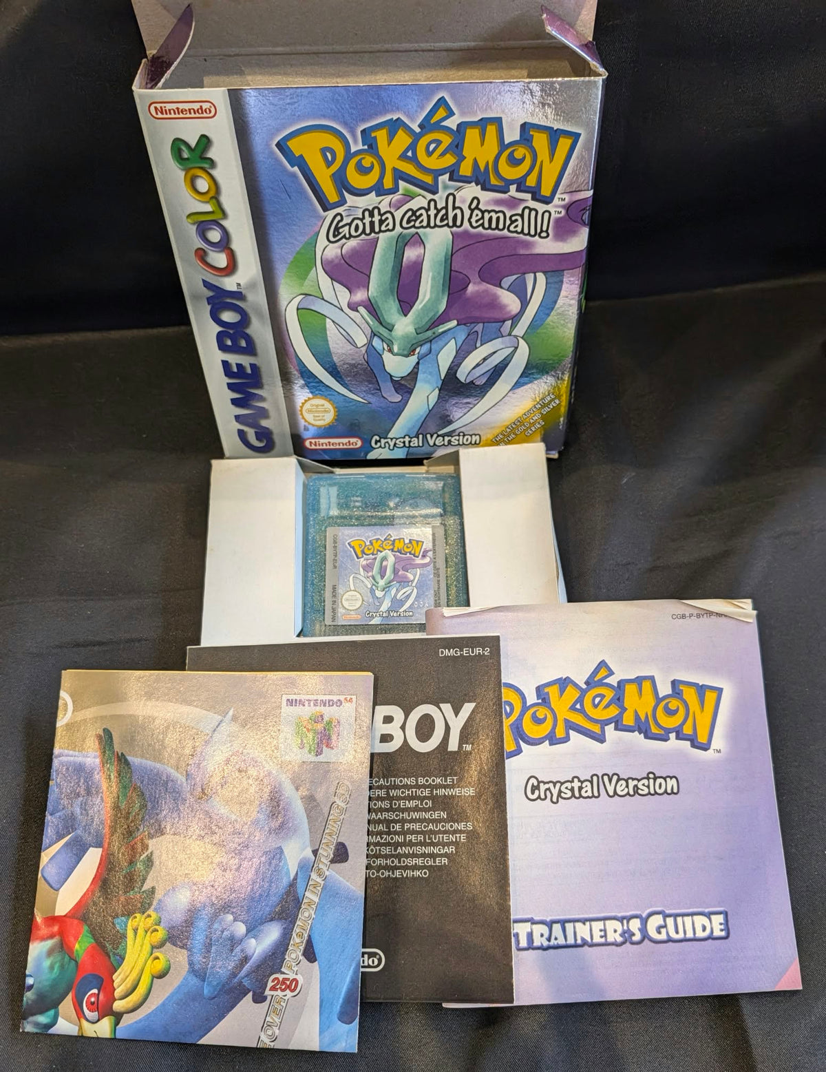 POKEMON GAMEBOY COLOUR GAME CRYSTAL VERSION STILL BOXED