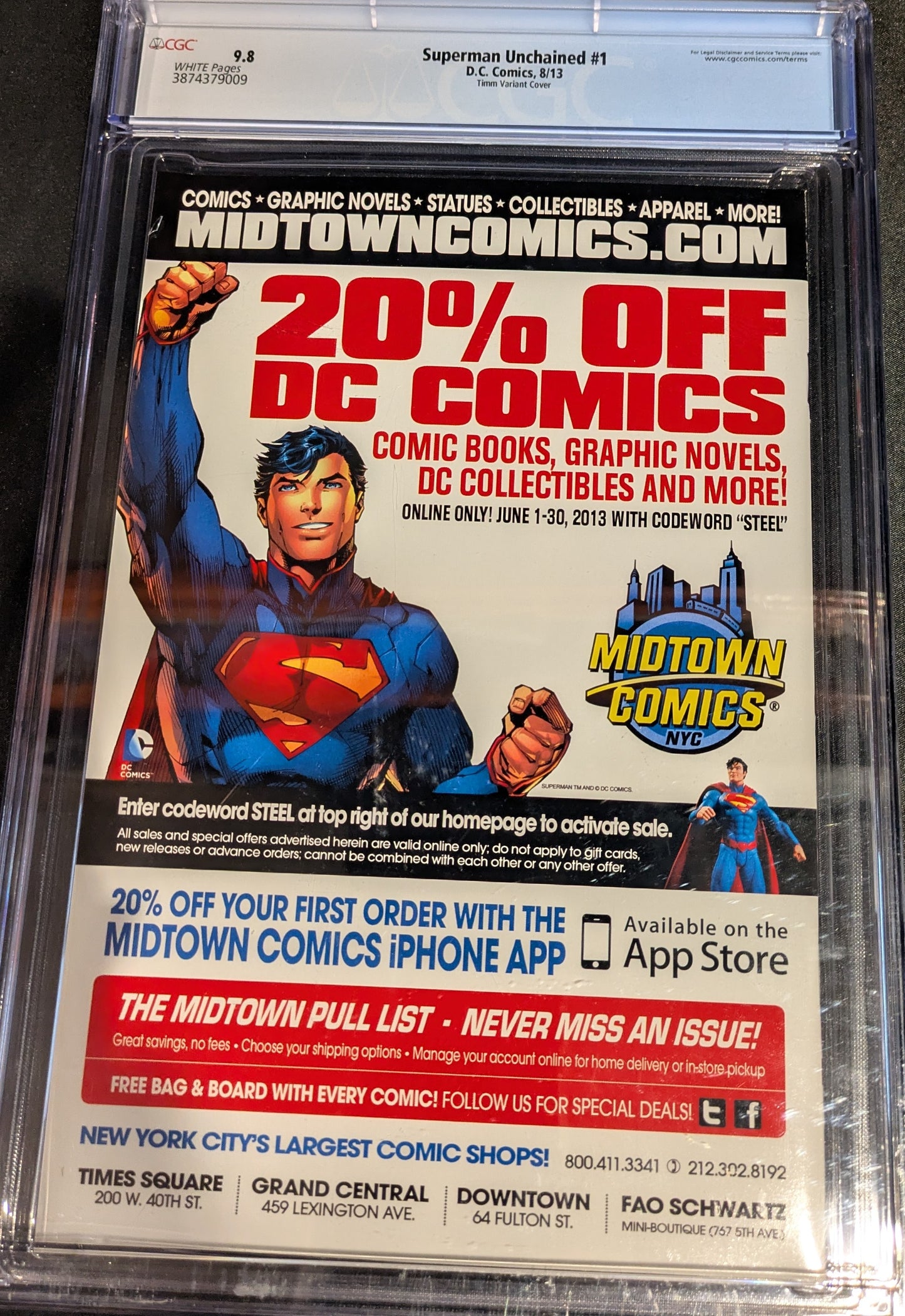 SUPERMAN UNCHAINED #1 CGC UNIVERSAL GRADING 9.8