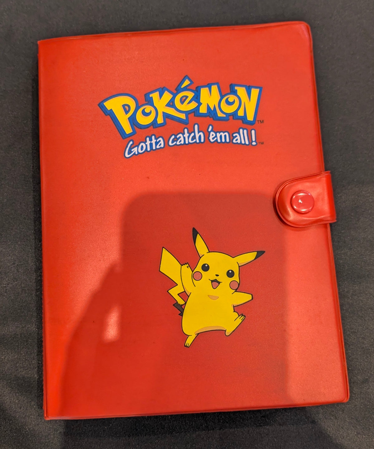 VINTAGE POKEMON BINDER PIKACHU