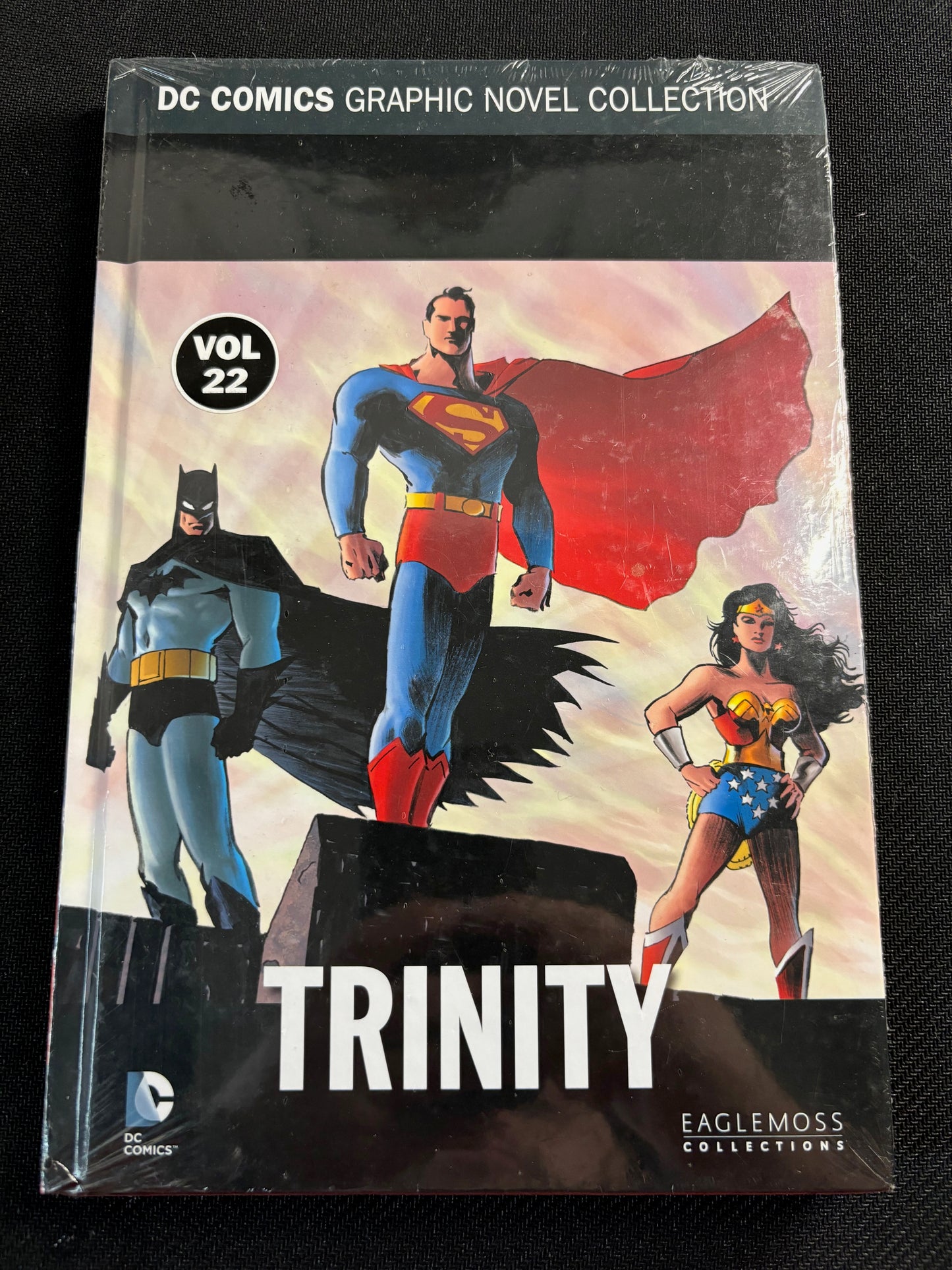 TRINITY DC COMICS GRAPHIC NOVEL COLLECTION VOL 22 Hardcover