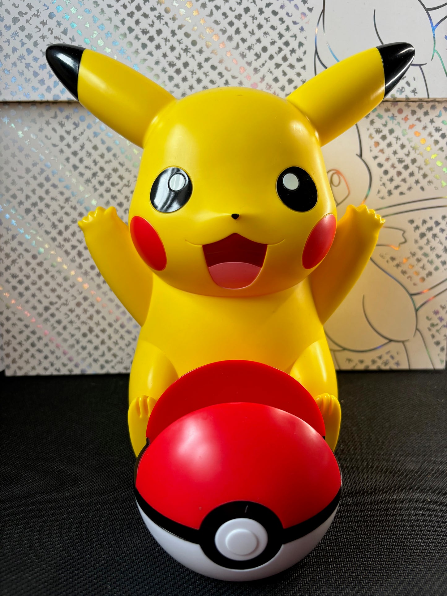 Nintendo Pokemon DSI Pikachu charge stand Hori No Box