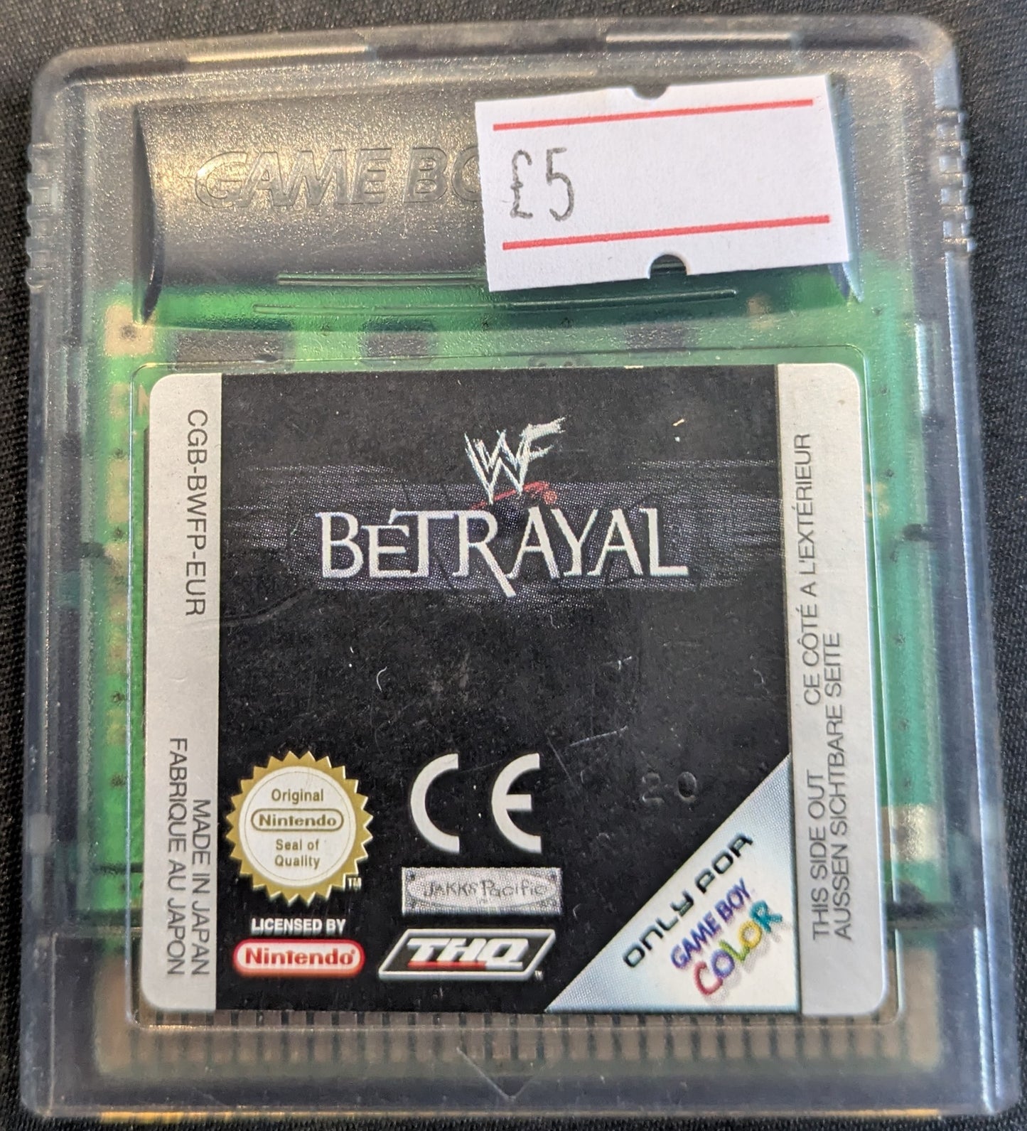 GAMEBOY COLOR GAME - WWF BETRAYAL