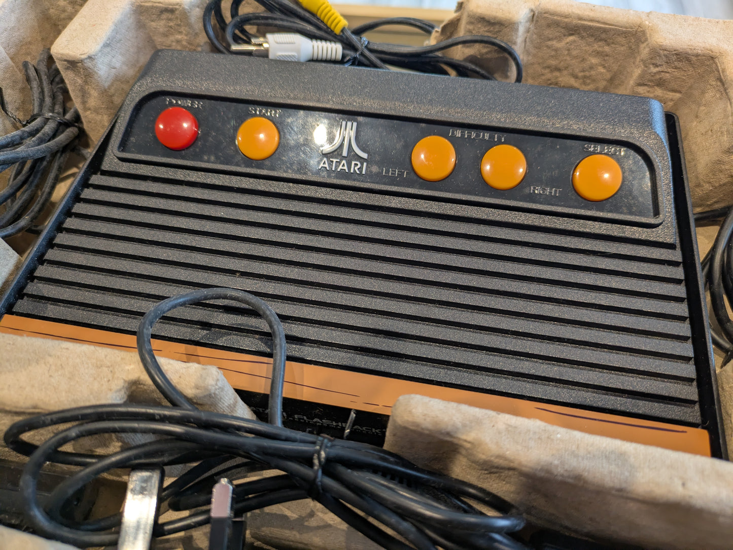 ATARI FLASHBACK CONSOLE