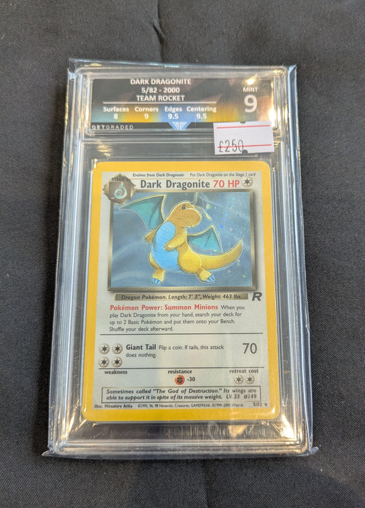 DARK DRAGONITE 005/082 GET GRADED 9