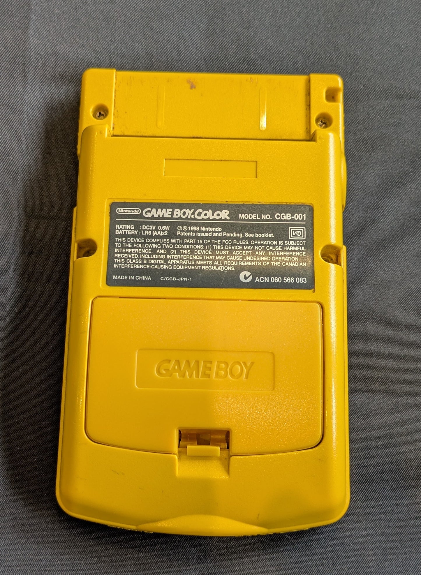 GAME BOY COLOR YELLOW