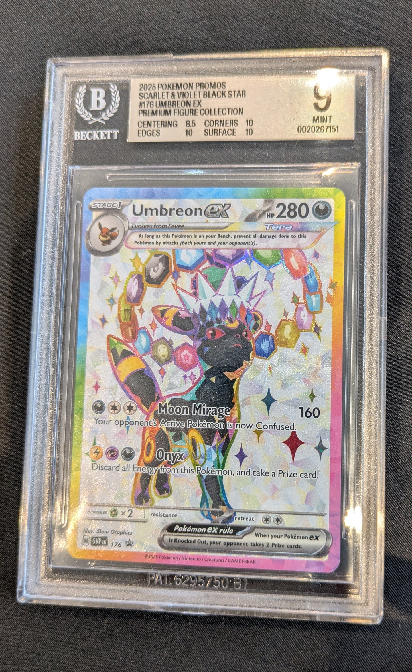 POKEMON UMBREON SVP 176 BECKETT 9