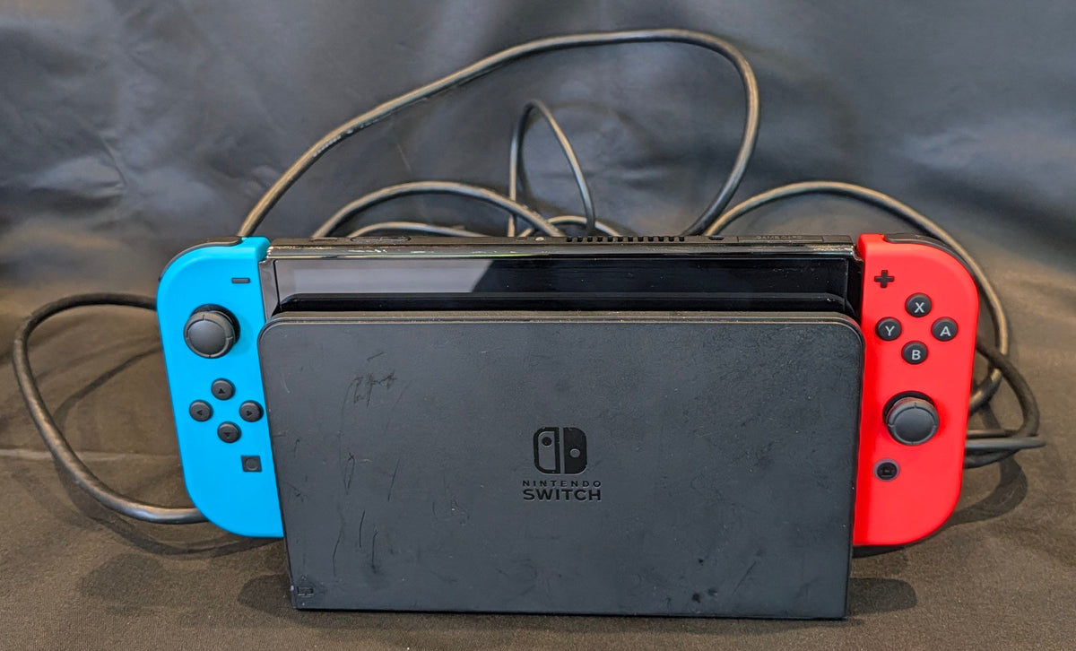 NINTENDO SWITCH BLACK