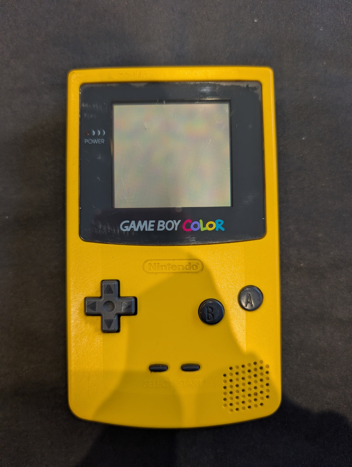 NINTENDO GAME BOY COLOR (MODEL CGB-001) YELLOW